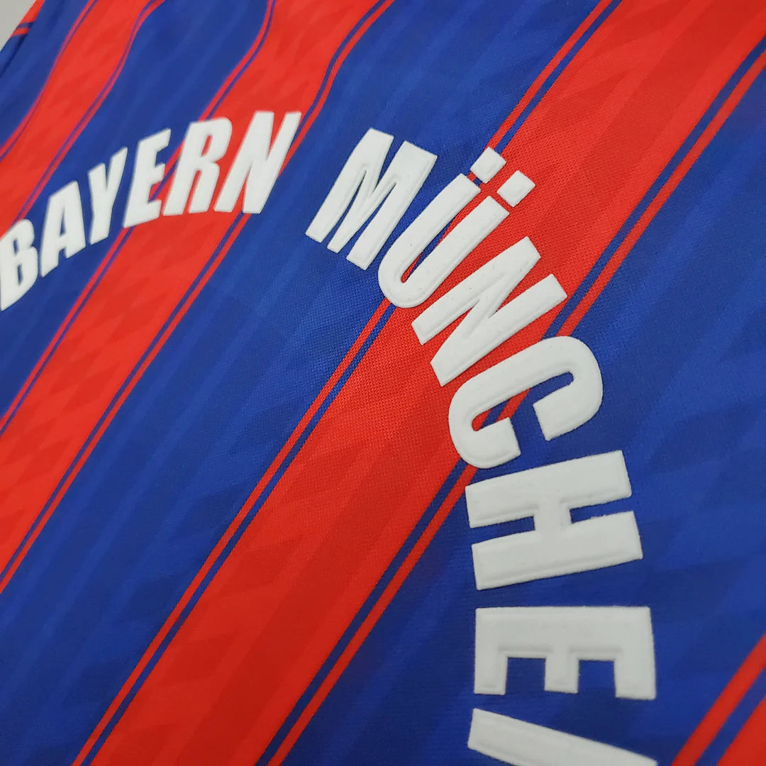 Retro Bayern Munich 95/97 Home Shirt / Soccer Jersey