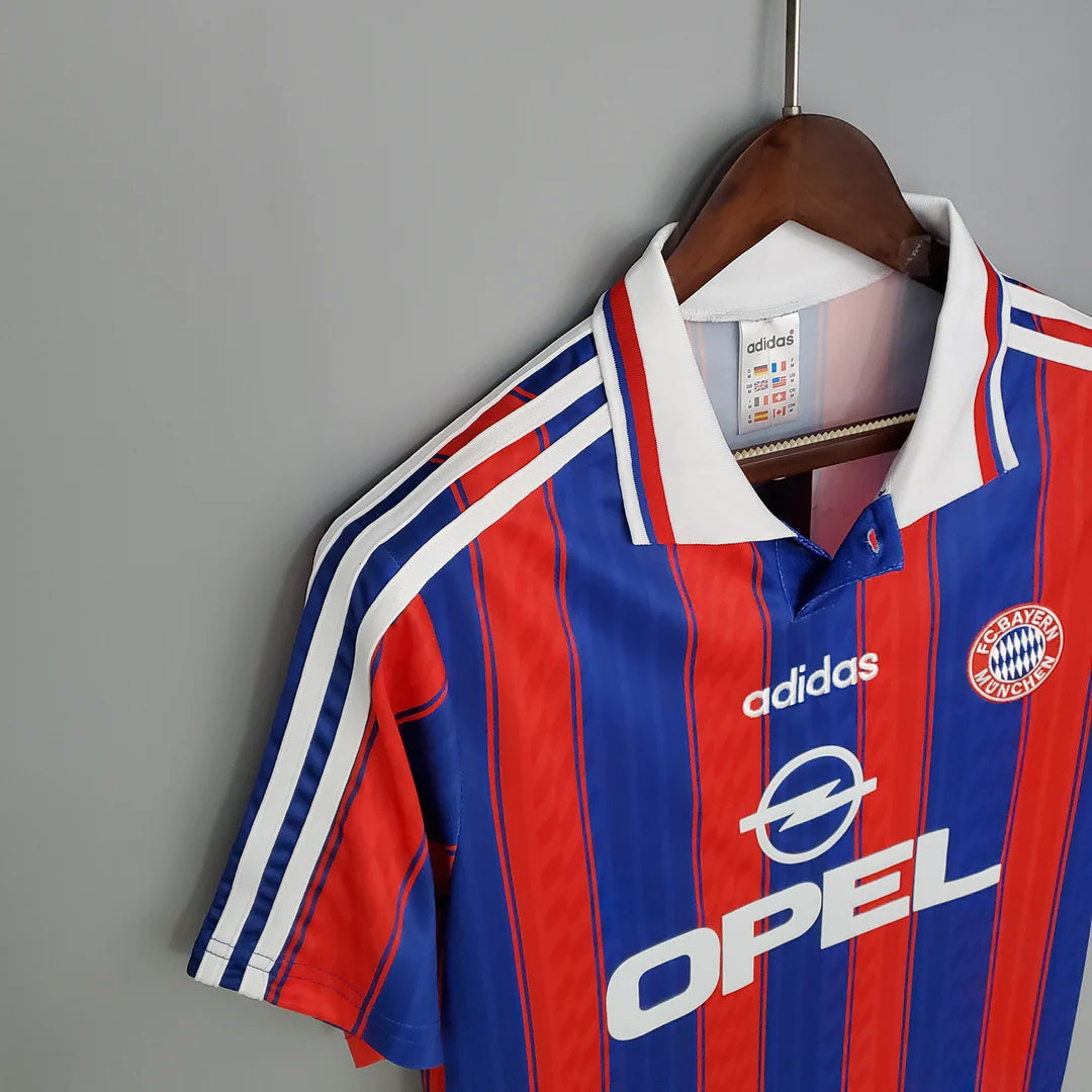 Retro Bayern Munich 95/97 Home Shirt / Soccer Jersey